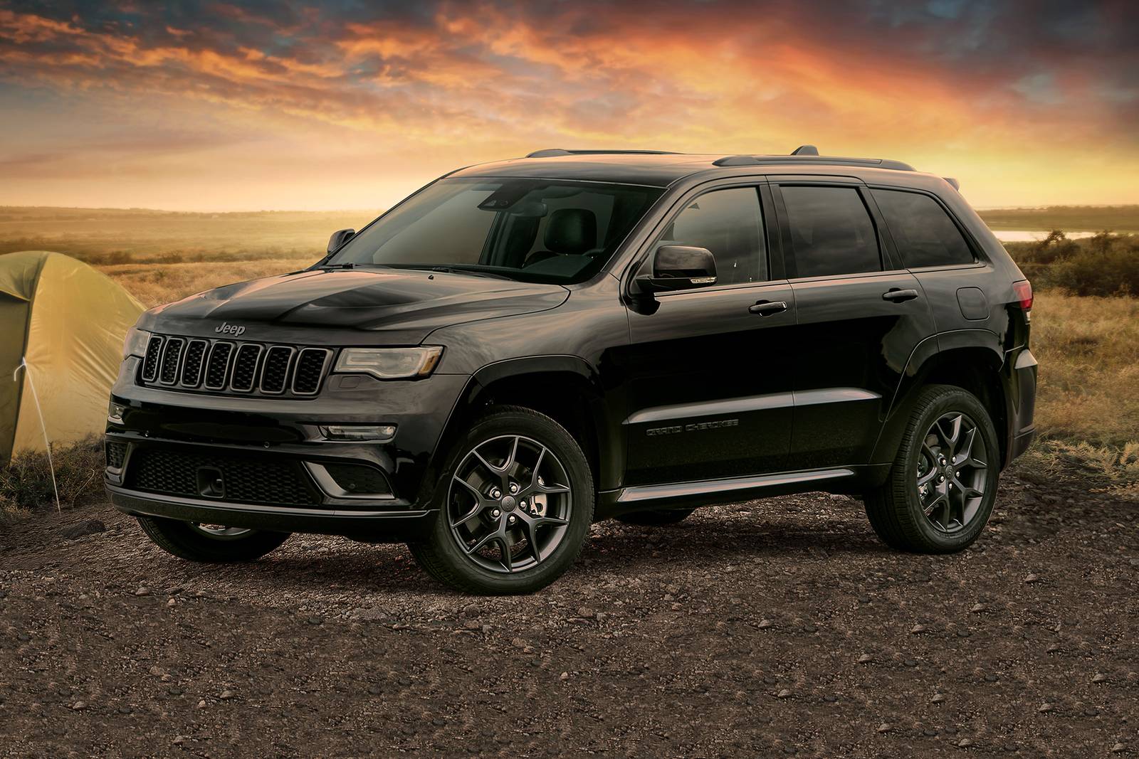 Battle of the Limited: Jeep Grand Cherokee Limited vs. Limited X